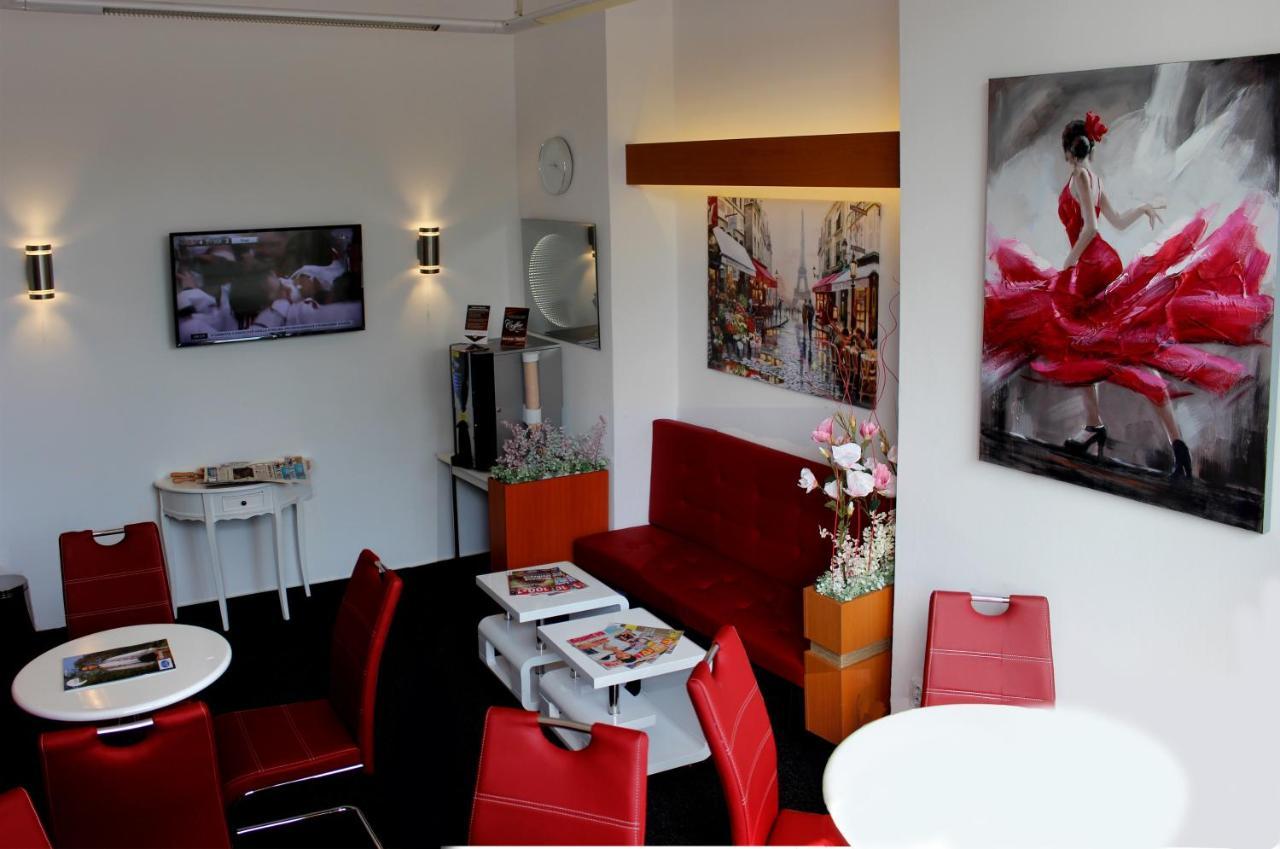Hotel Veronika Ostrava Ngoại thất bức ảnh