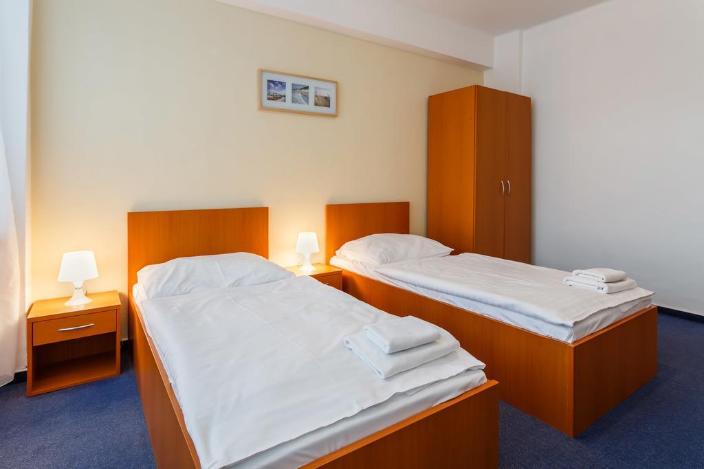Hotel Veronika Ostrava Ngoại thất bức ảnh