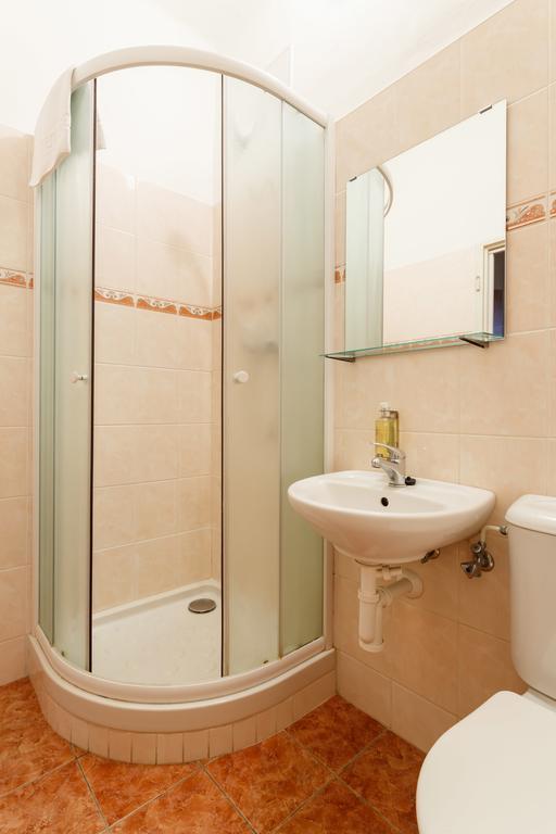 Hotel Veronika Ostrava Ngoại thất bức ảnh