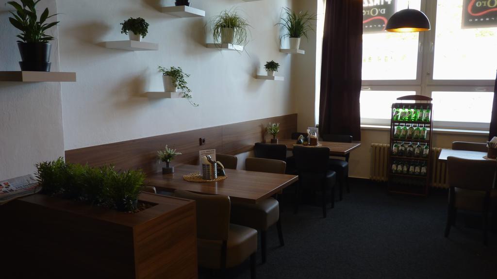 Hotel Veronika Ostrava Ngoại thất bức ảnh