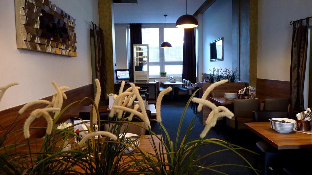 Hotel Veronika Ostrava Ngoại thất bức ảnh
